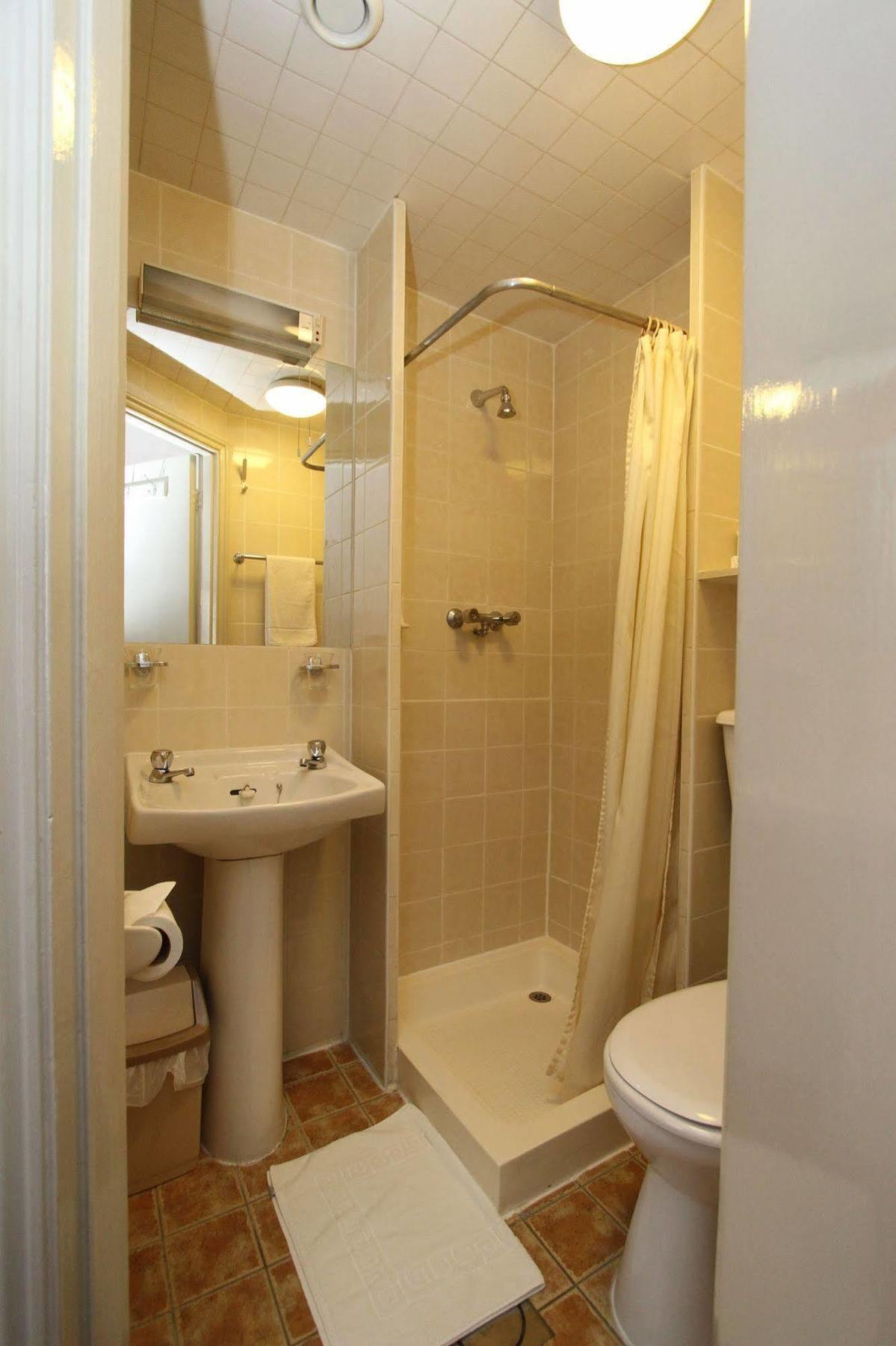 Ridgemount Hotel Лондон Екстериор снимка