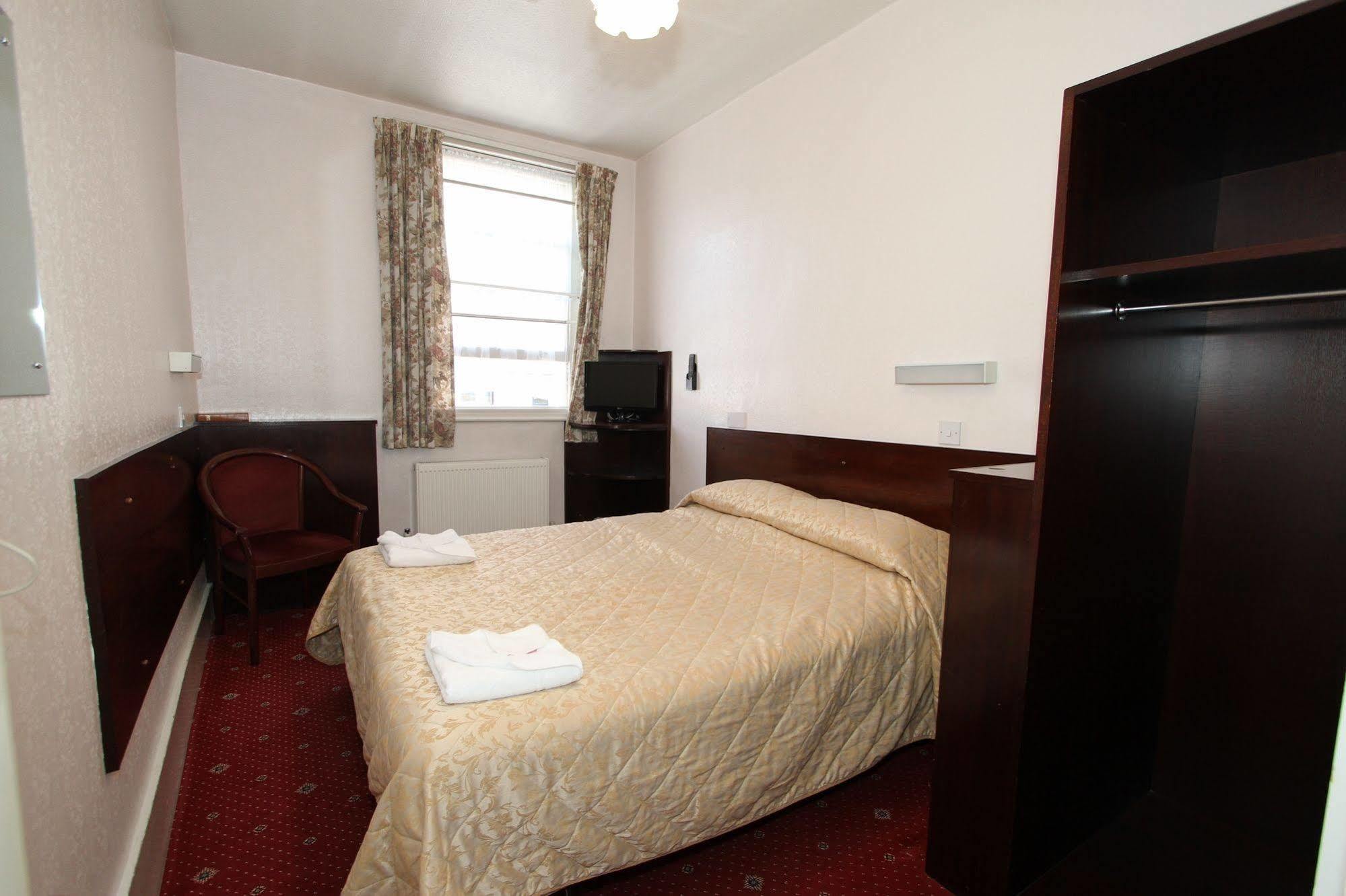 Ridgemount Hotel Лондон Екстериор снимка