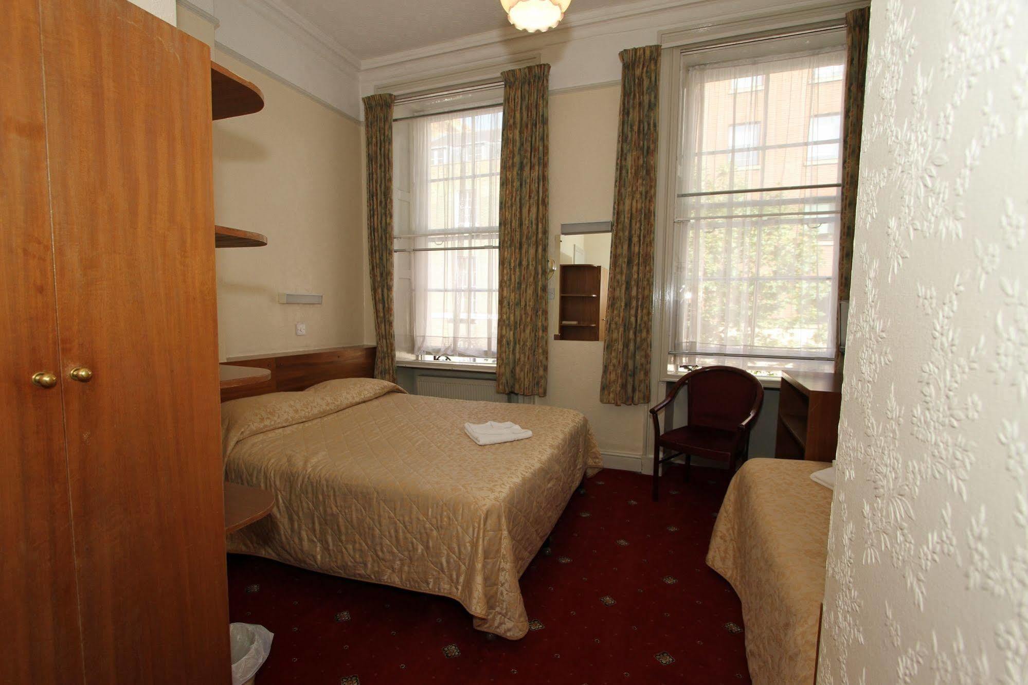 Ridgemount Hotel Лондон Екстериор снимка